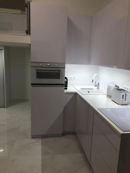 Colton West Deluxe Apartment 布达佩斯 外观 照片